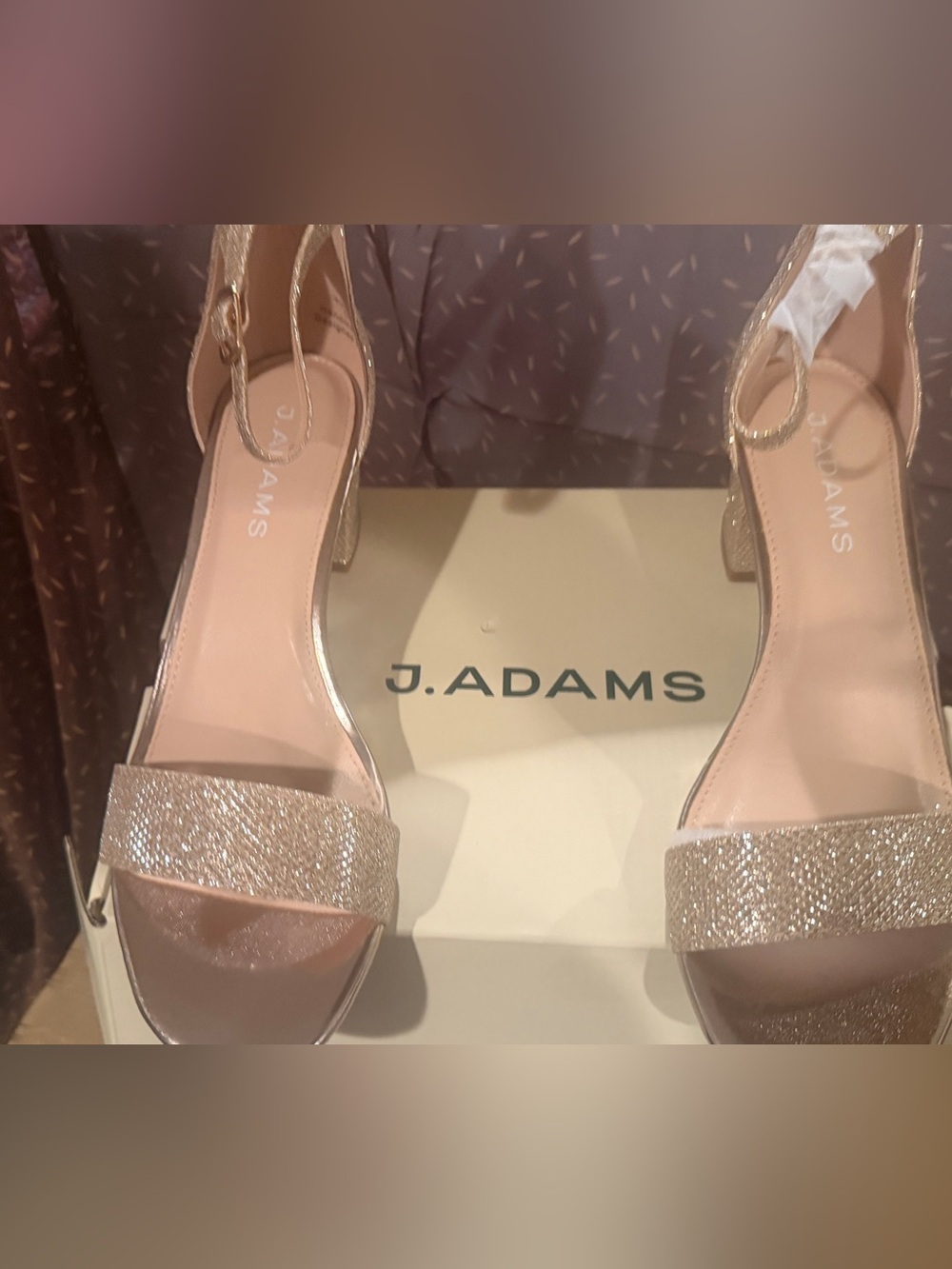 NIB J. Adams Gold Glitter Daisy Block Heel Sandals - Size 7